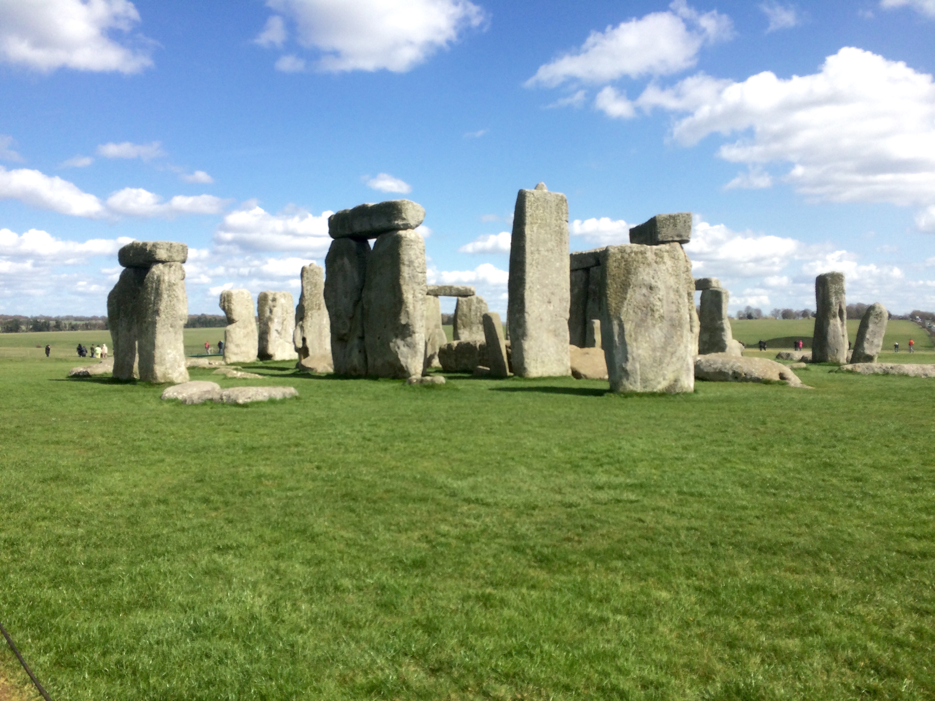 stonehenge-title.jpg